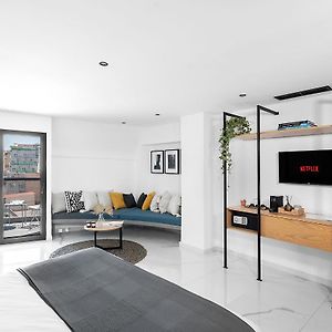 Penthouse Suite